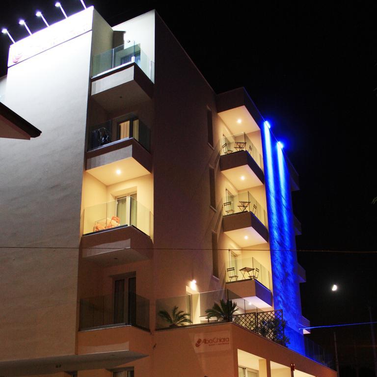 Residence Hotel Albachiara Rimini Buitenkant foto