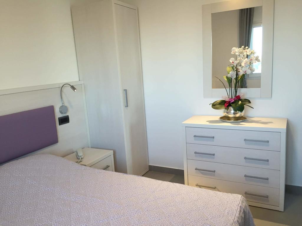 Residence Hotel Albachiara Rimini Buitenkant foto