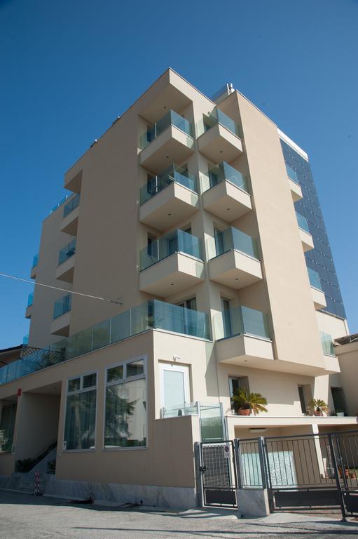 Residence Hotel Albachiara Rimini Buitenkant foto