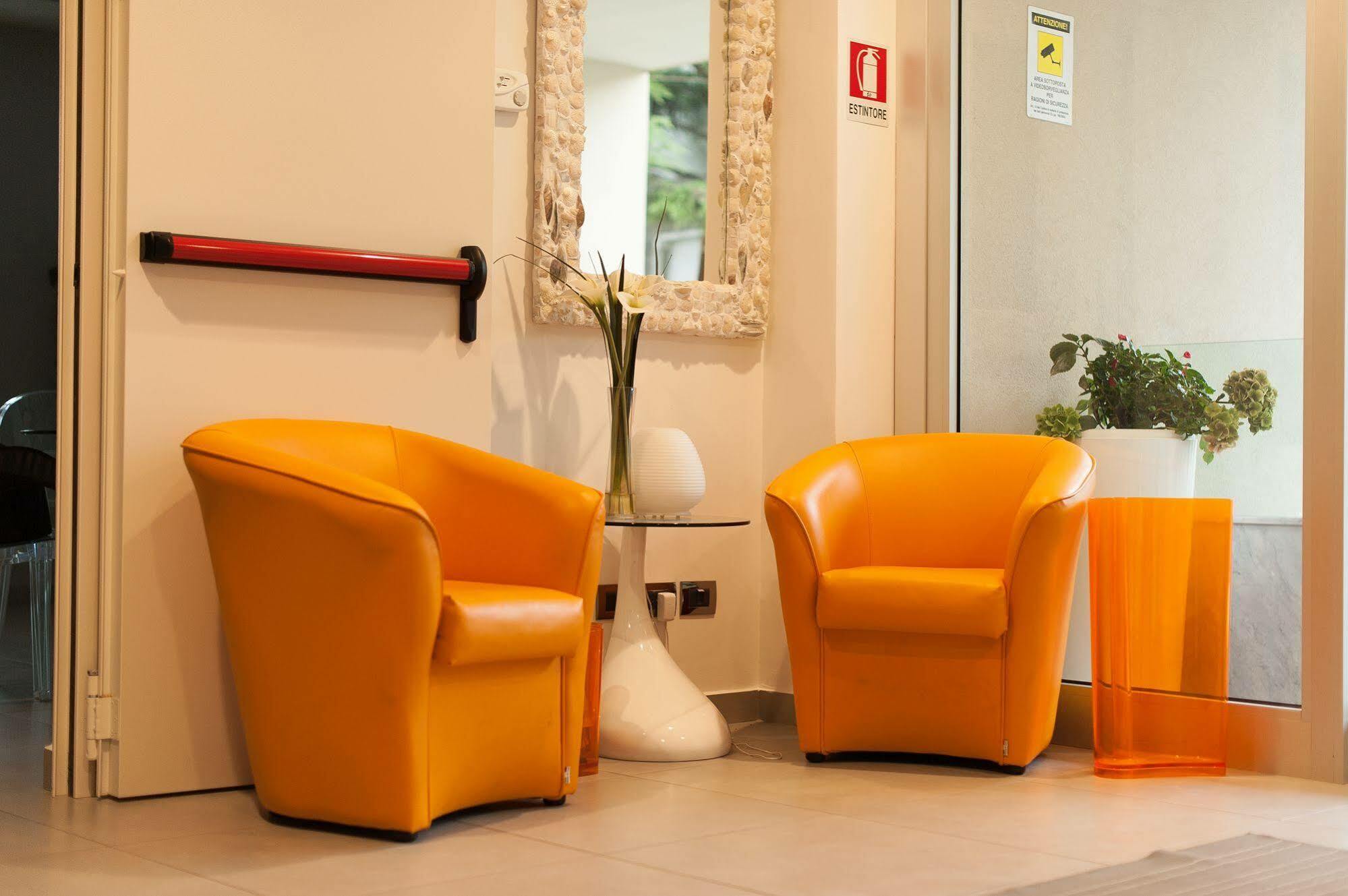 Residence Hotel Albachiara Rimini Buitenkant foto