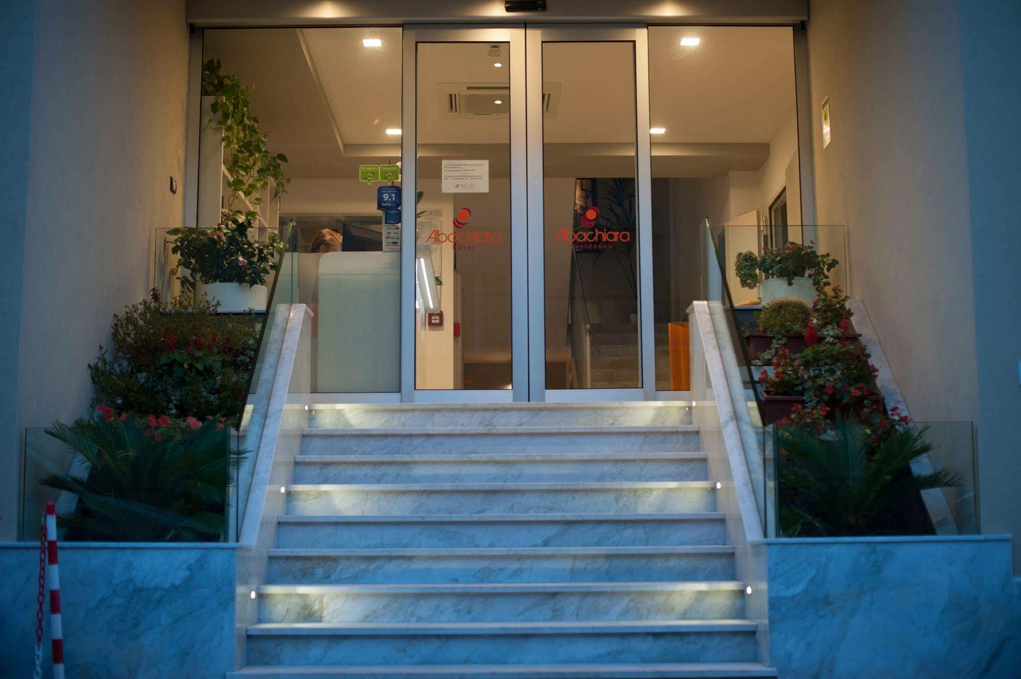 Residence Hotel Albachiara Rimini Buitenkant foto